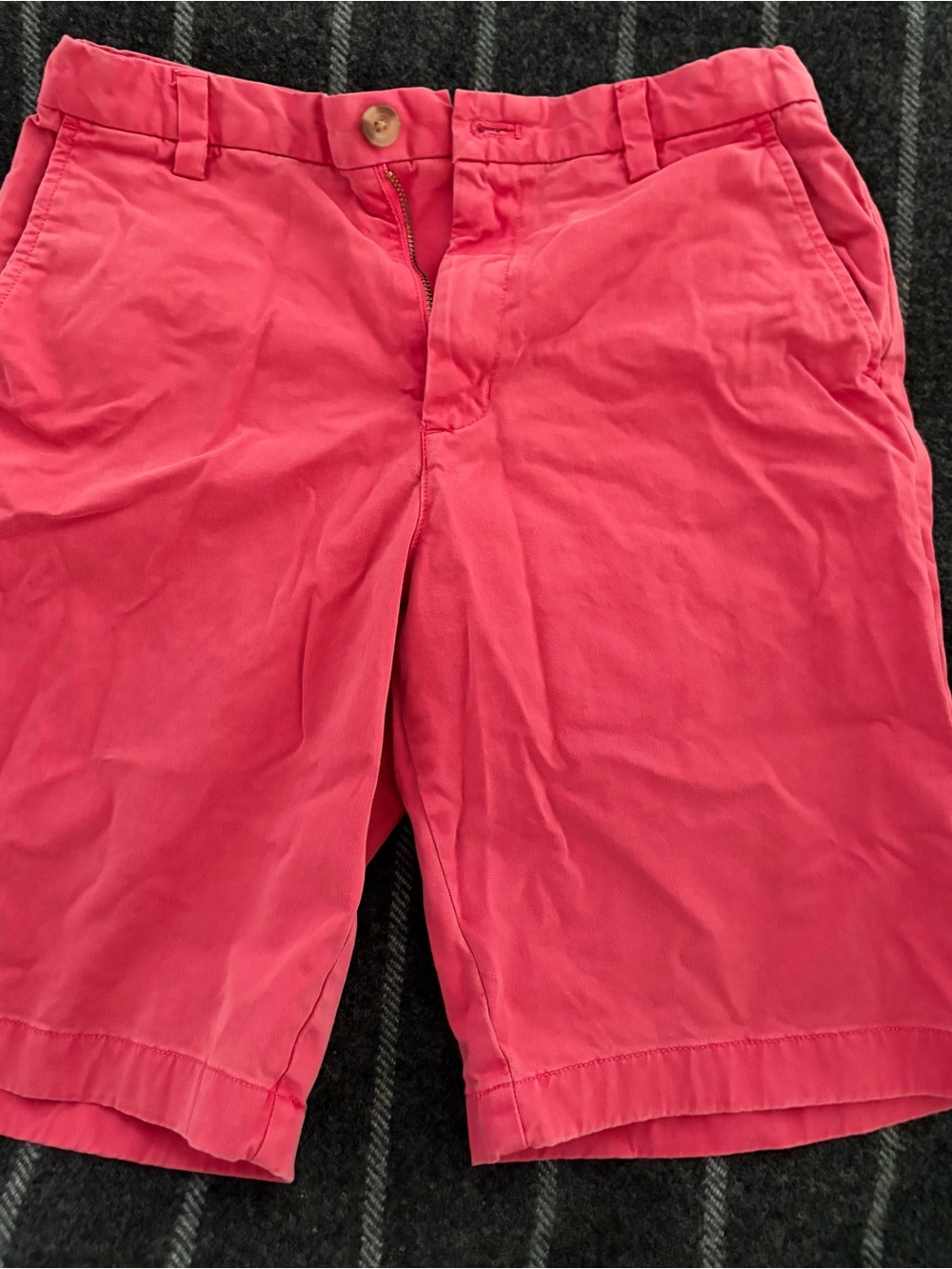 Vineyard Vines Boy’s Nantucket Red Flat-Front Shorts size 14